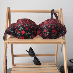 Floral Black and Red Women's Bra